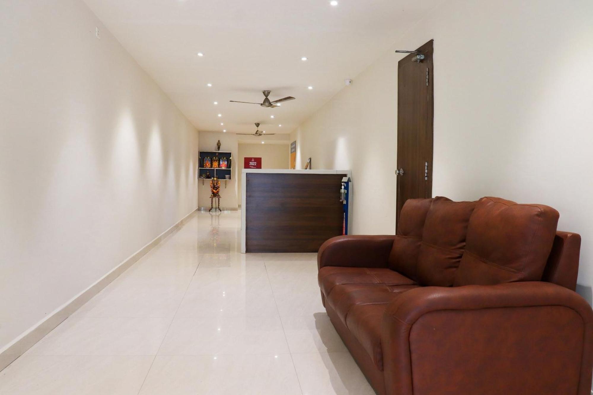 Hotel Collection O Kk Trends Vijayawāda Zewnętrze zdjęcie