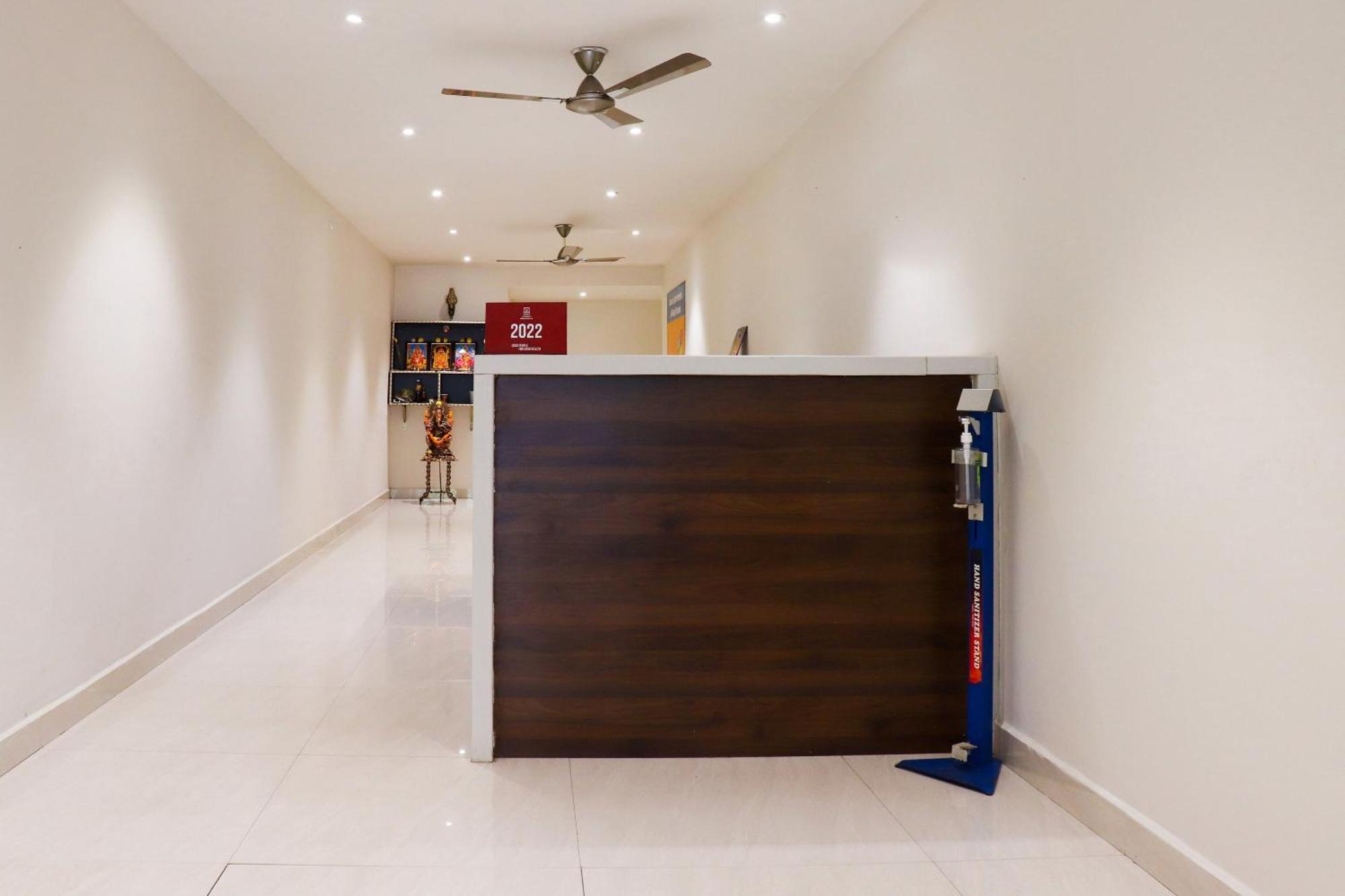 Hotel Collection O Kk Trends Vijayawāda Zewnętrze zdjęcie